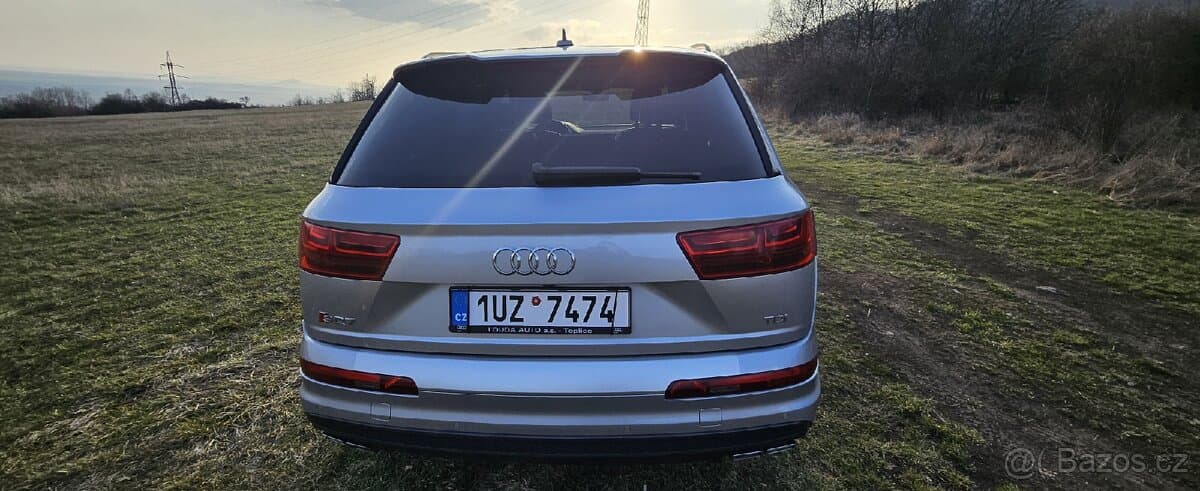 2017 Audi SQ7 - 9