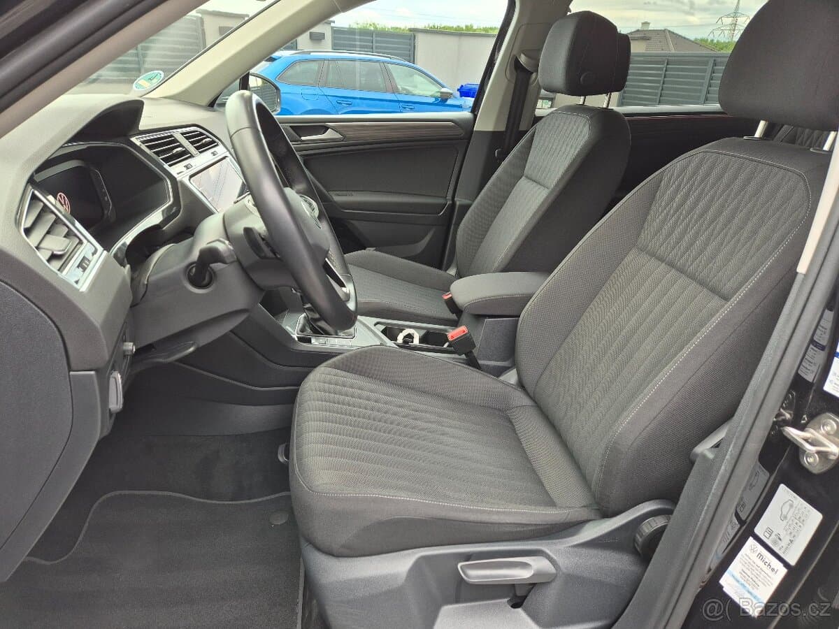2023 Volkswagen TIGUAN - 9
