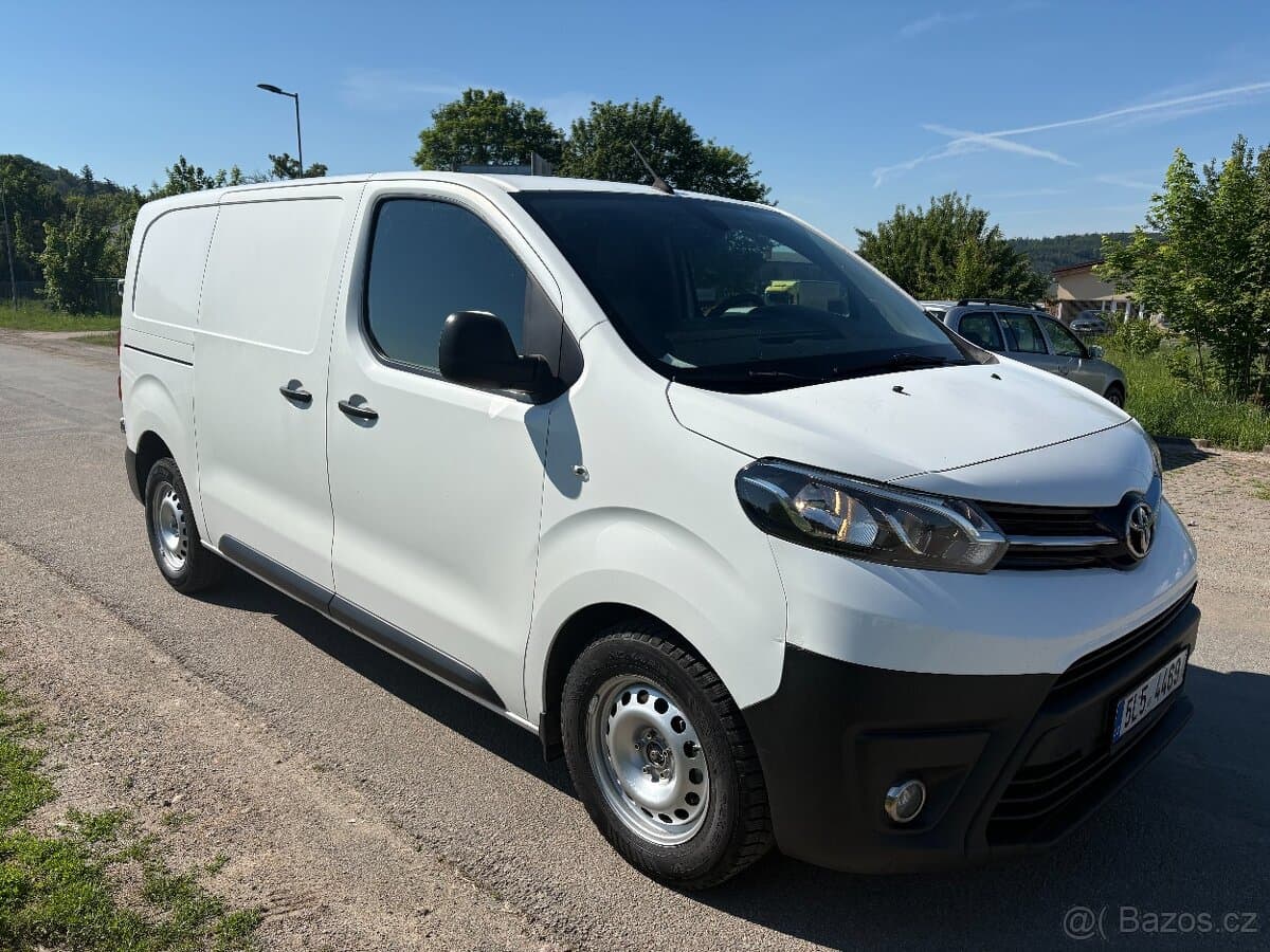 2018 Toyota PROACE - 9