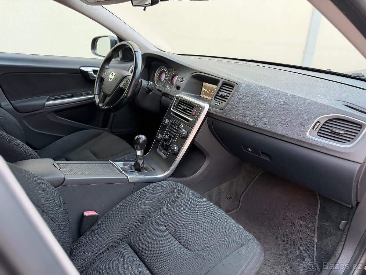 2013 Volvo V60 - 9
