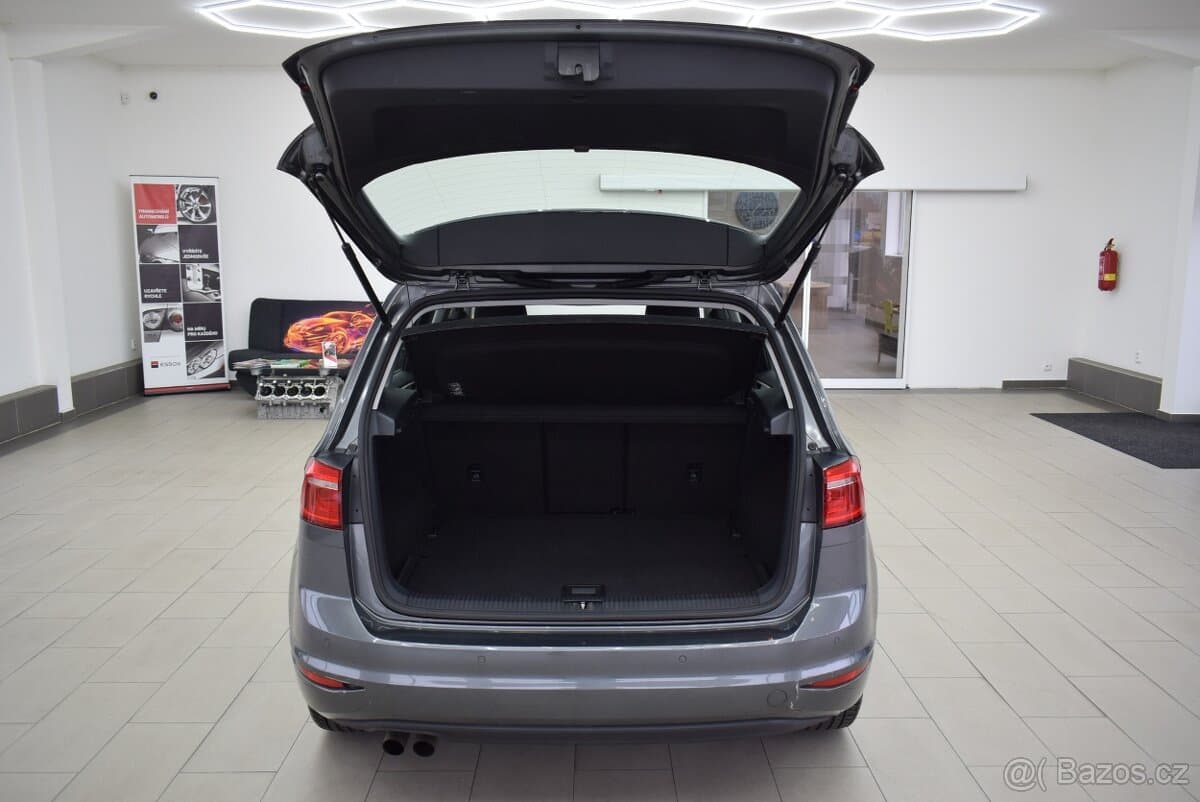 2017 Volkswagen GOLF - 9