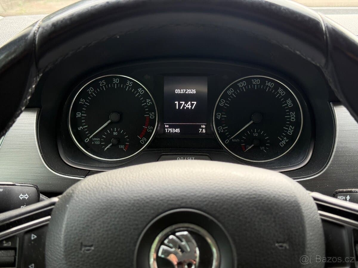2015 Škoda FABIA - 9