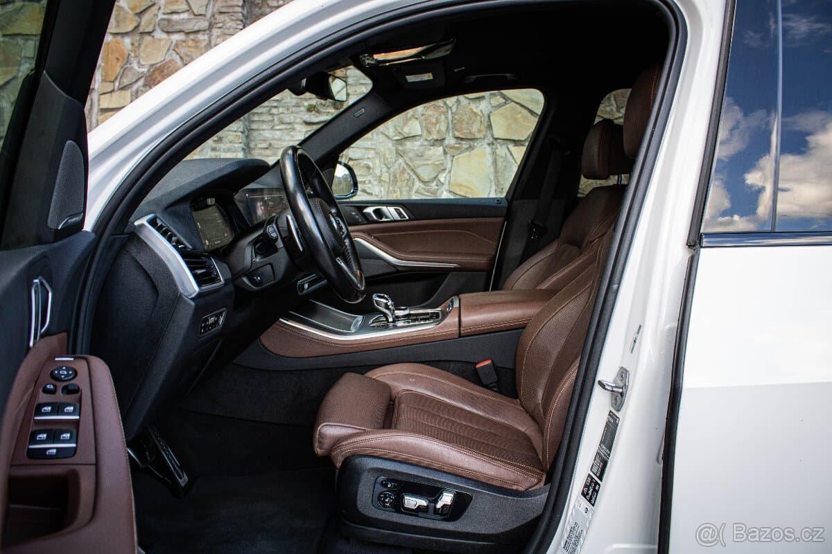 2020 BMW X5 - 9