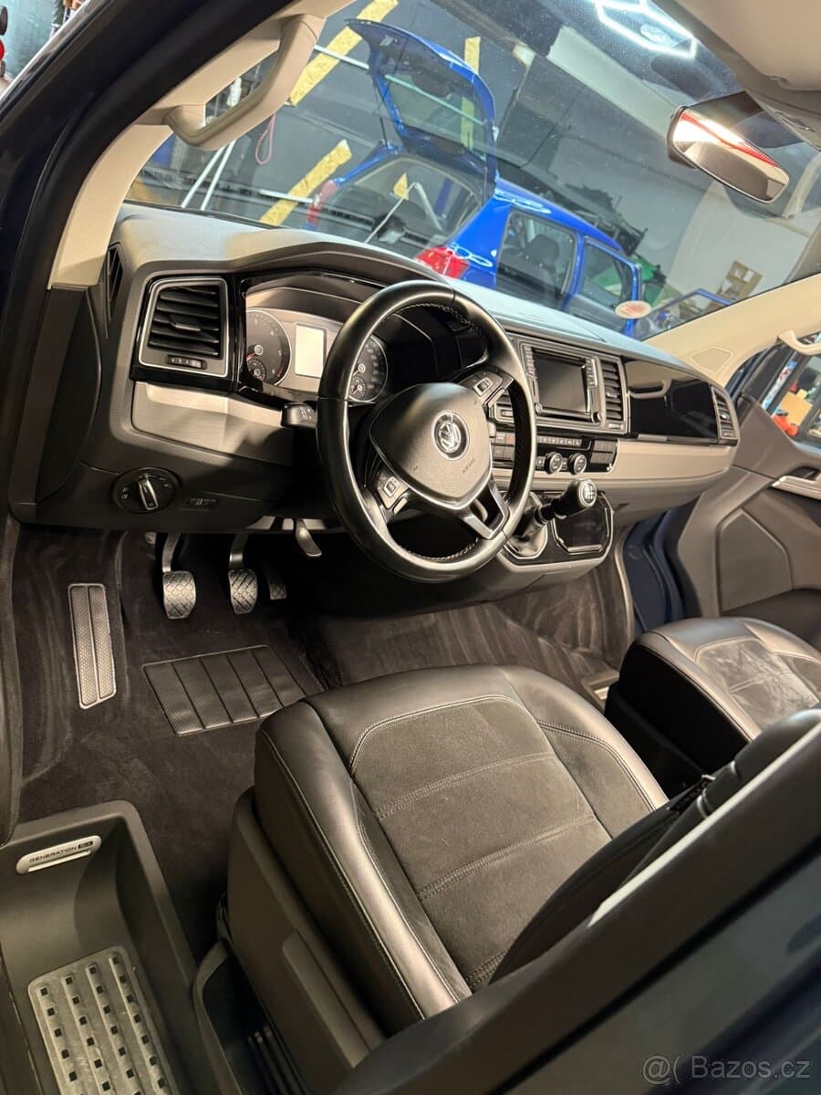 2016 Volkswagen MULTIVAN - 9