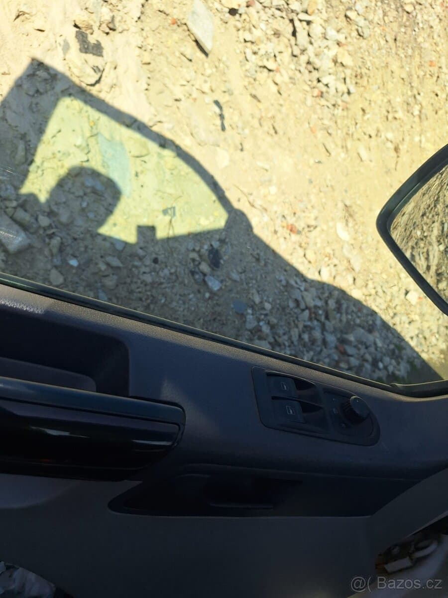 Volkswagen TRANSPORTER - 9
