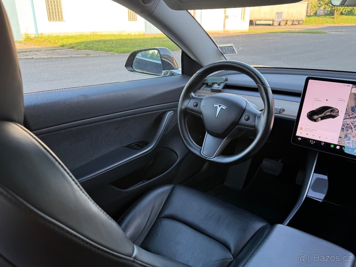 2019 Tesla MODEL 3 - 9