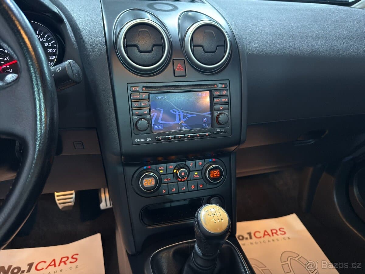 Nissan QASHQAI - 9