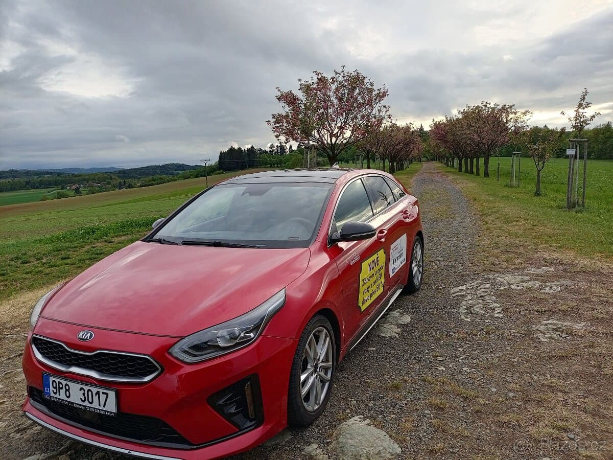 2019 Kia PROCEED - 9