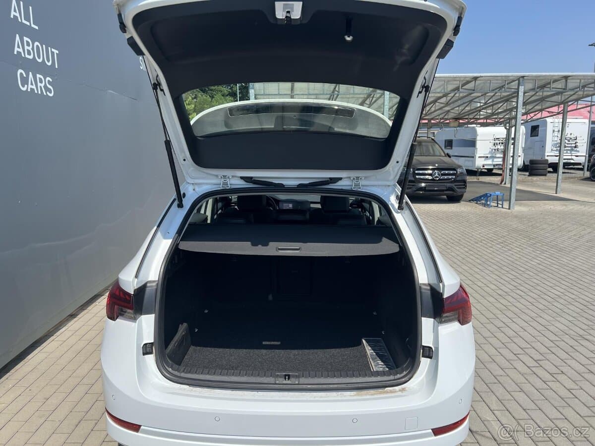 2023 Škoda OCTAVIA - 9
