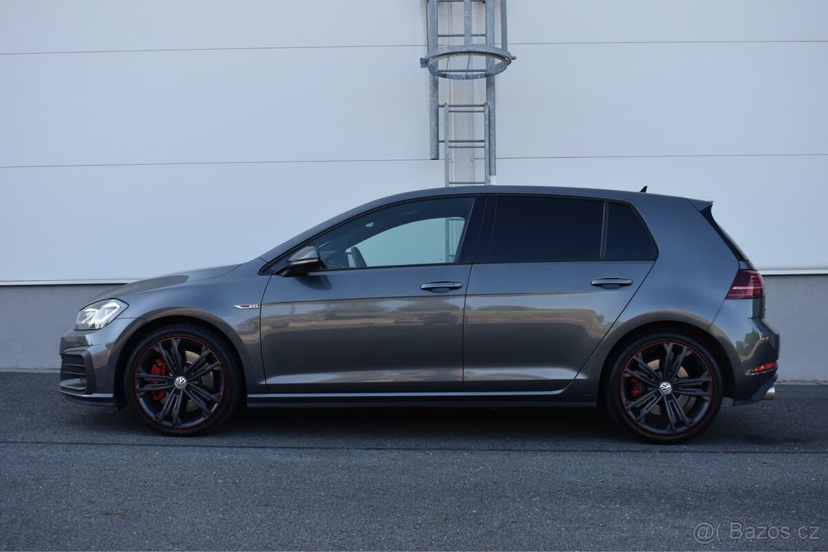 2019 Volkswagen GOLF - 9