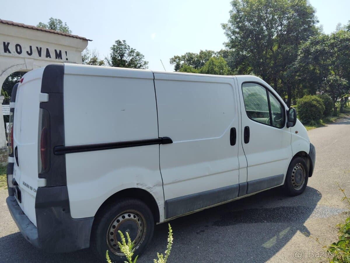 2005 Opel VIVARO - 9