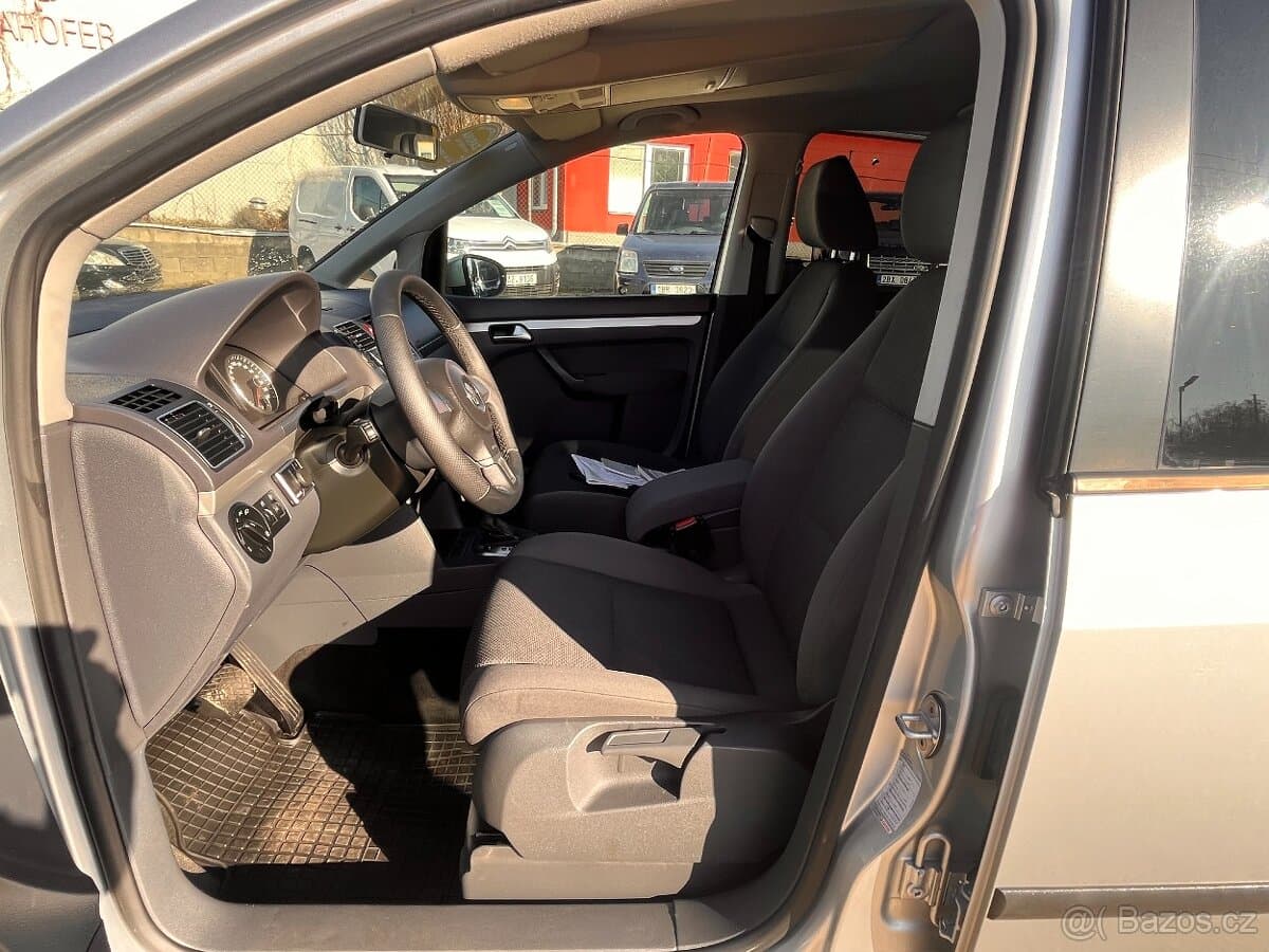 2012 Volkswagen TOURAN - 9