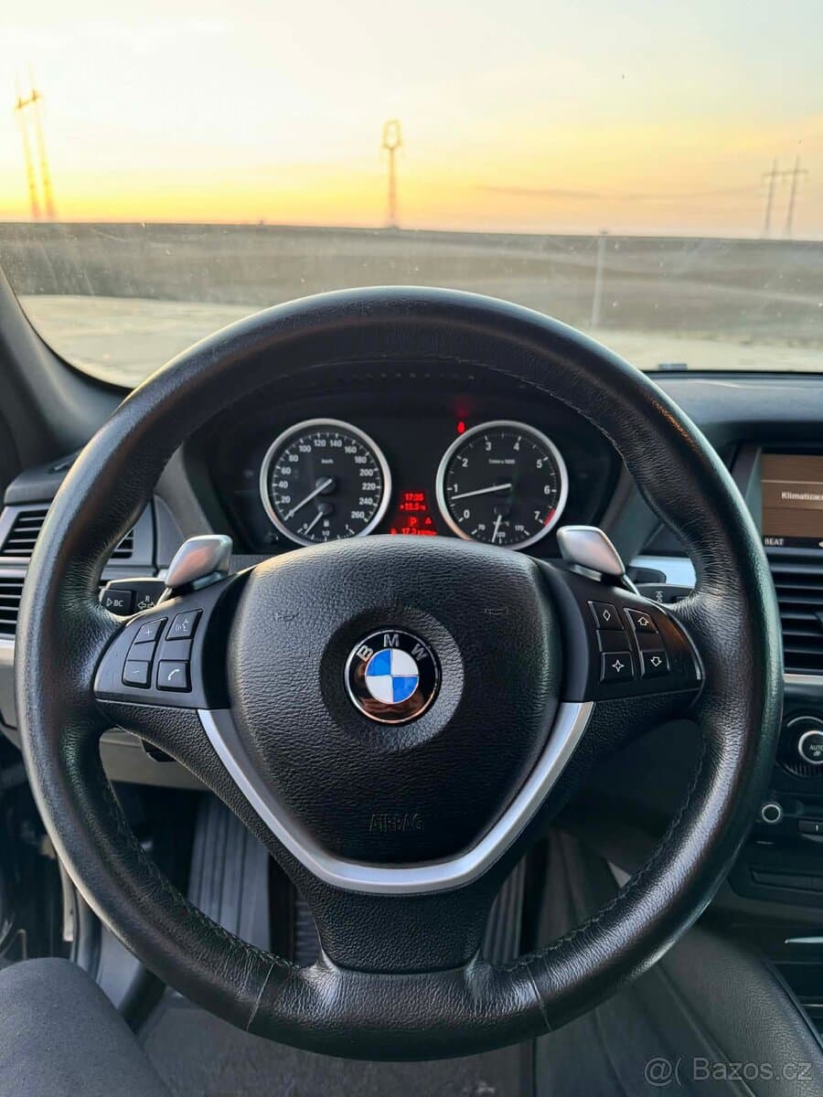 2010 BMW X6 - 9