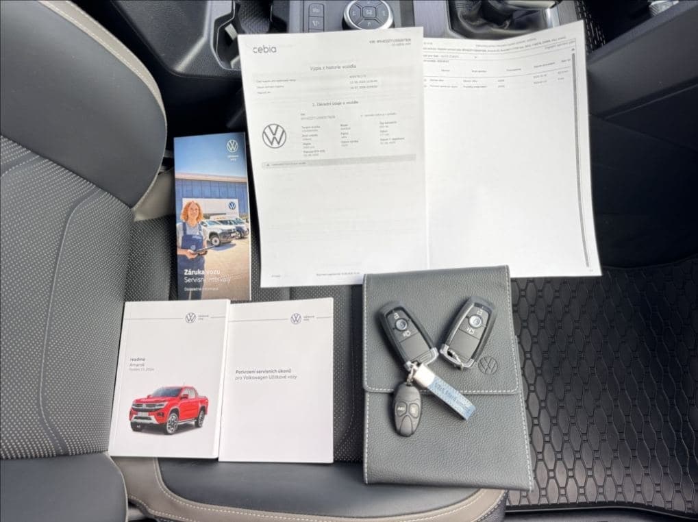 2025 Volkswagen AMAROK - 9