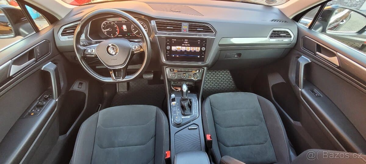 2018 Volkswagen TIGUAN - 9