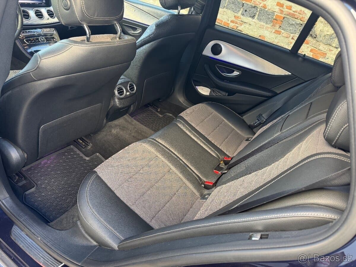 2019 Mercedes-Benz OSTATNÍ - 9