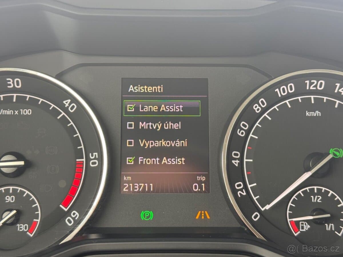 2016 Škoda SUPERB - 9