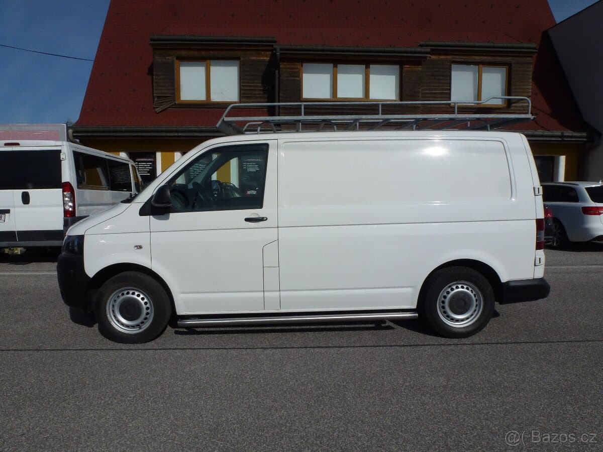 2011 Volkswagen TRANSPORTER - 9