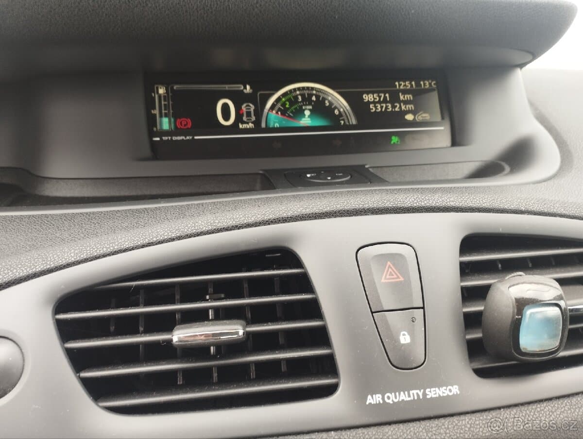 2013 Renault SCENIC - 9