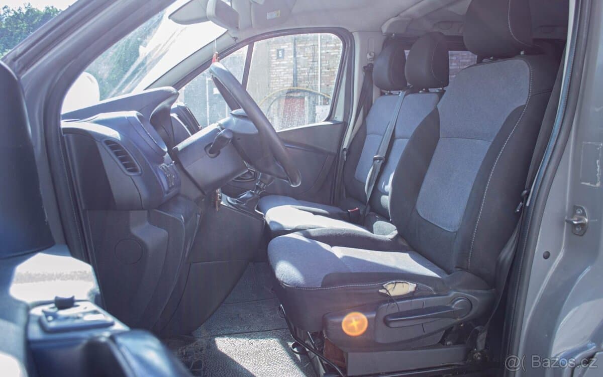2015 Opel VIVARO - 9