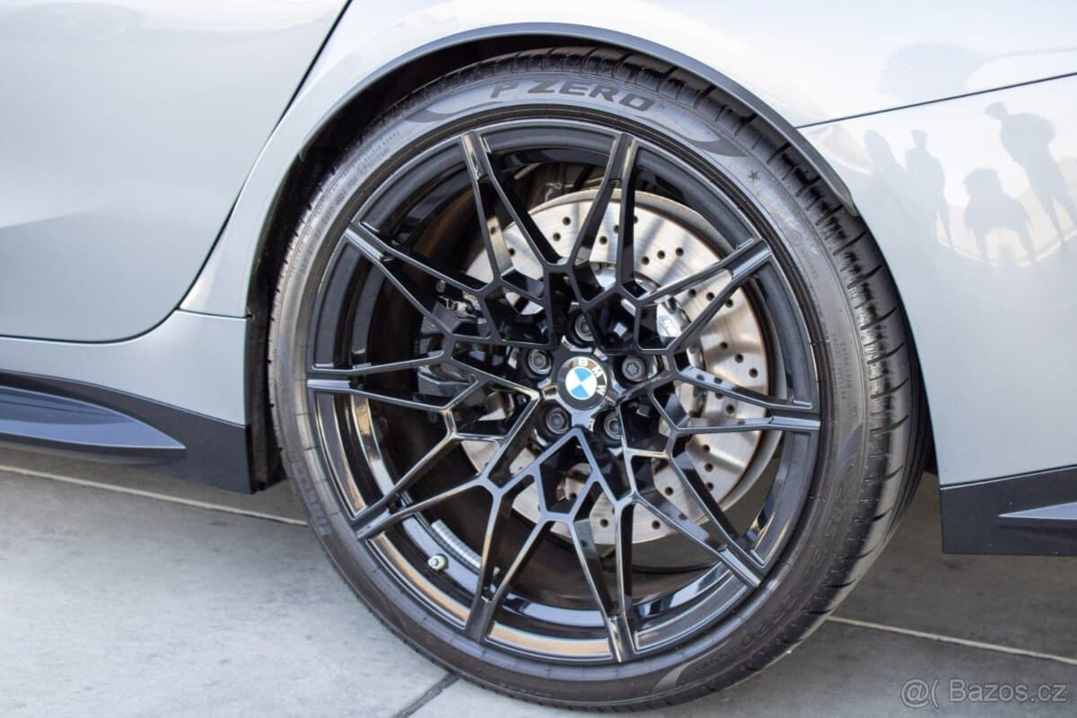2025 BMW M3 - 9