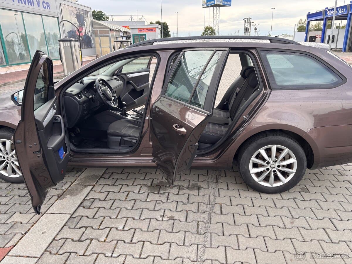 2014 Škoda OCTAVIA - 9