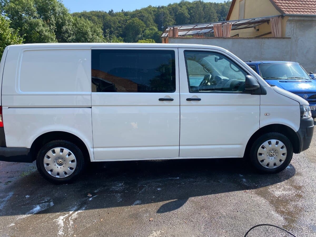 2013 Volkswagen TRANSPORTER - 9