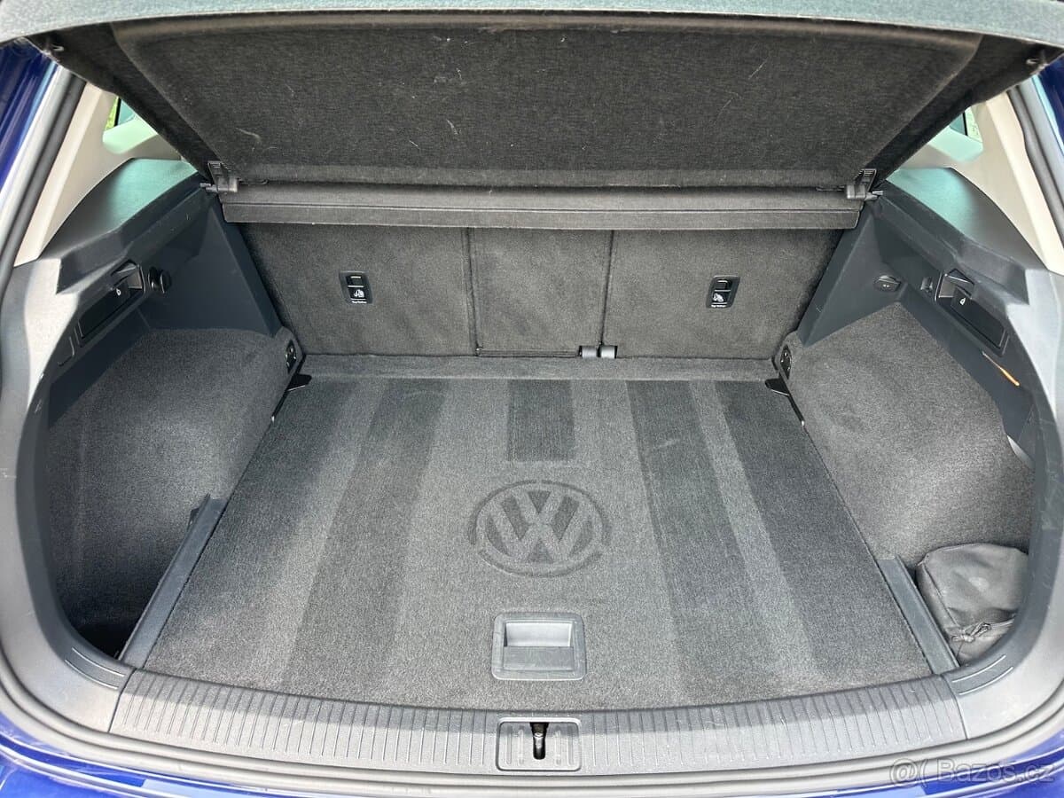 2017 Volkswagen TIGUAN - 9