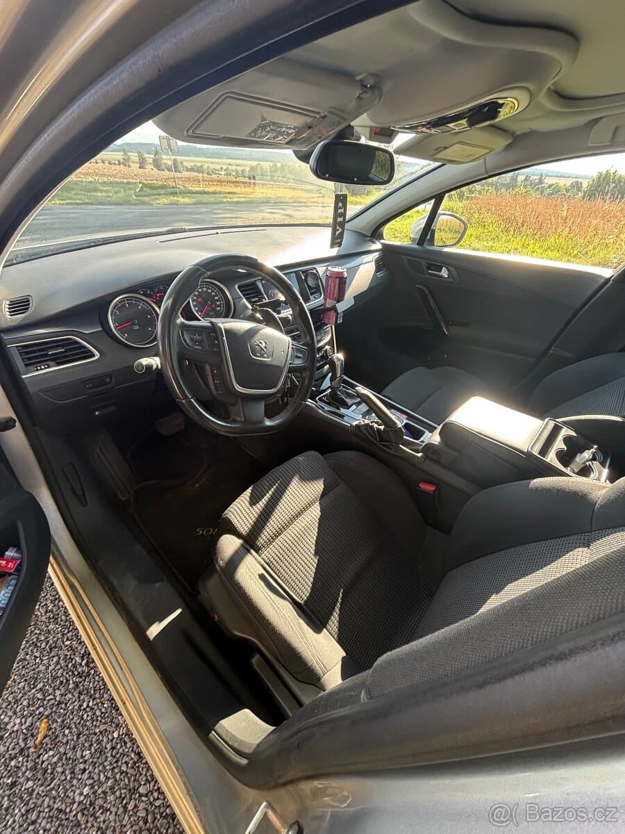 2014 Peugeot 508 - 9