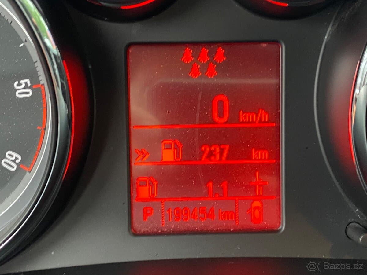 2015 Opel ZAFIRA - 9