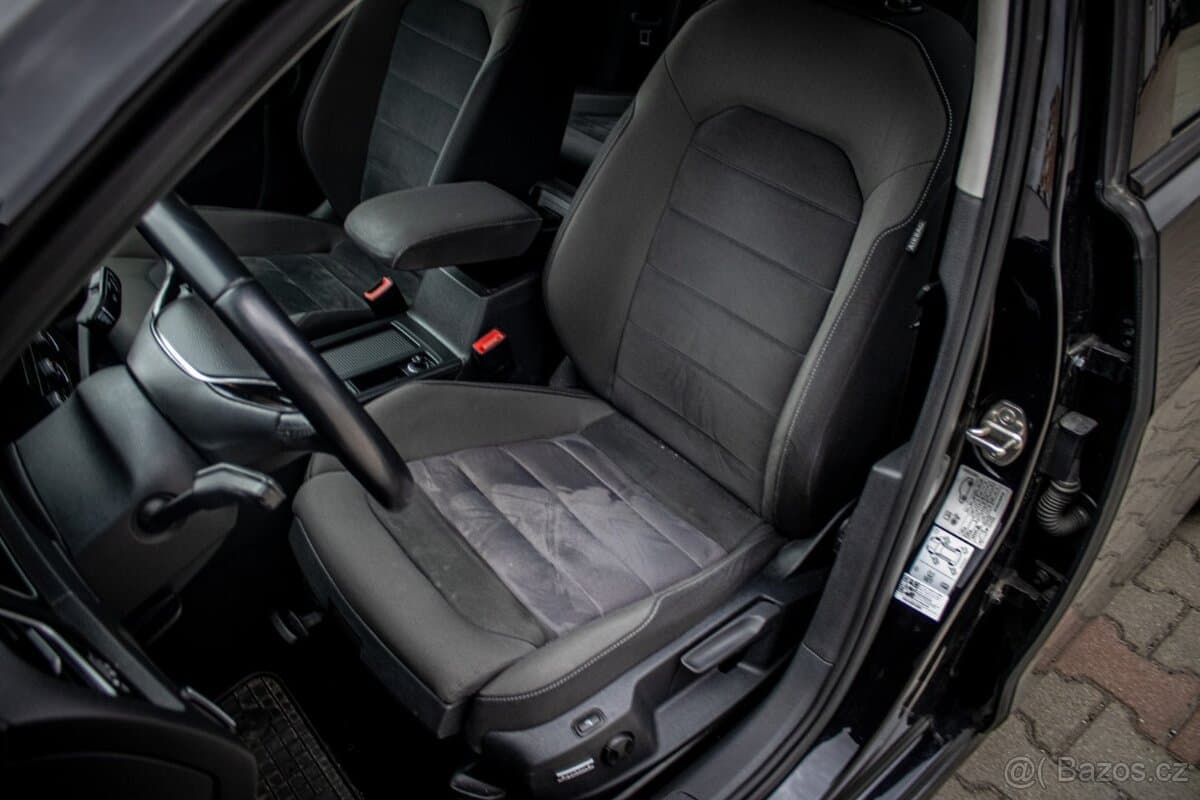 2019 Volkswagen GOLF - 9
