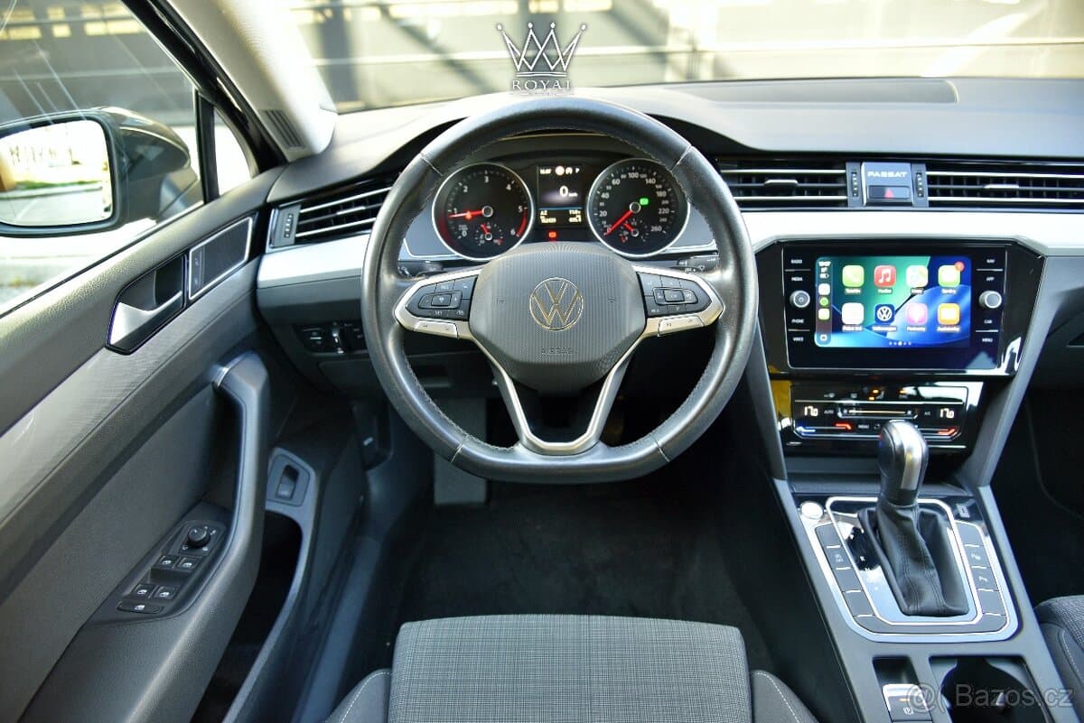 2021 Volkswagen PASSAT - 9