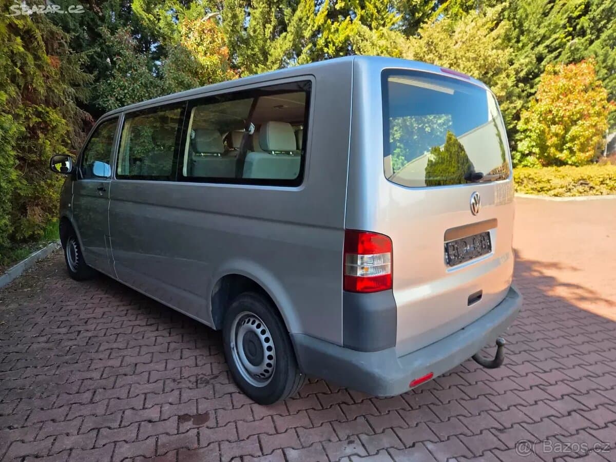 2010 Volkswagen TRANSPORTER - 9