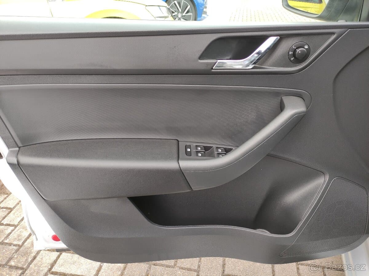 2015 Škoda RAPID - 9