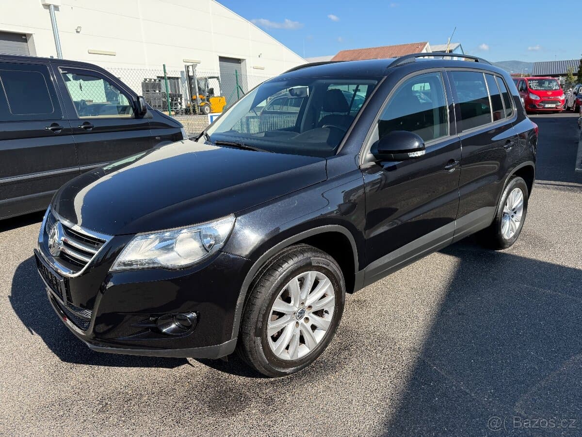 2009 Volkswagen TIGUAN - 9