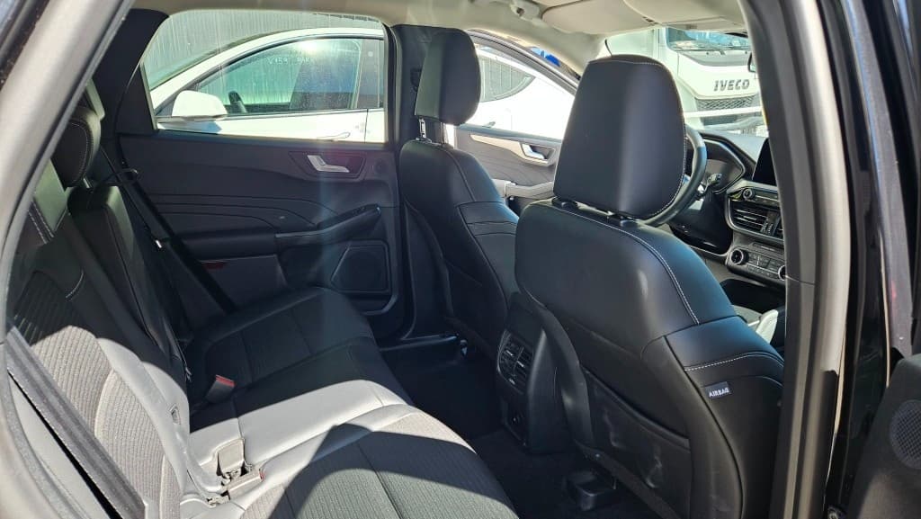 2023 Ford KUGA - 9