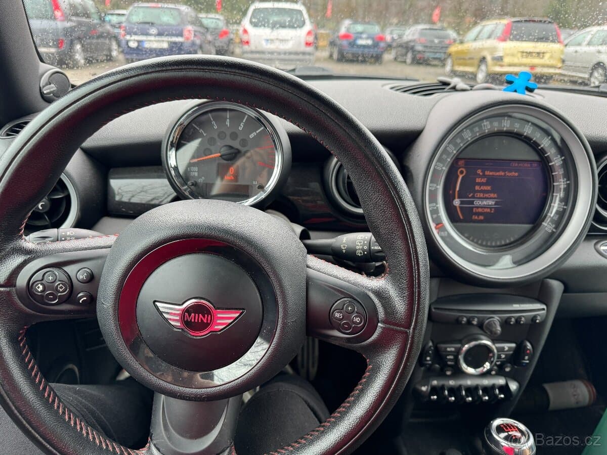 2011 Mini COOPER - 9