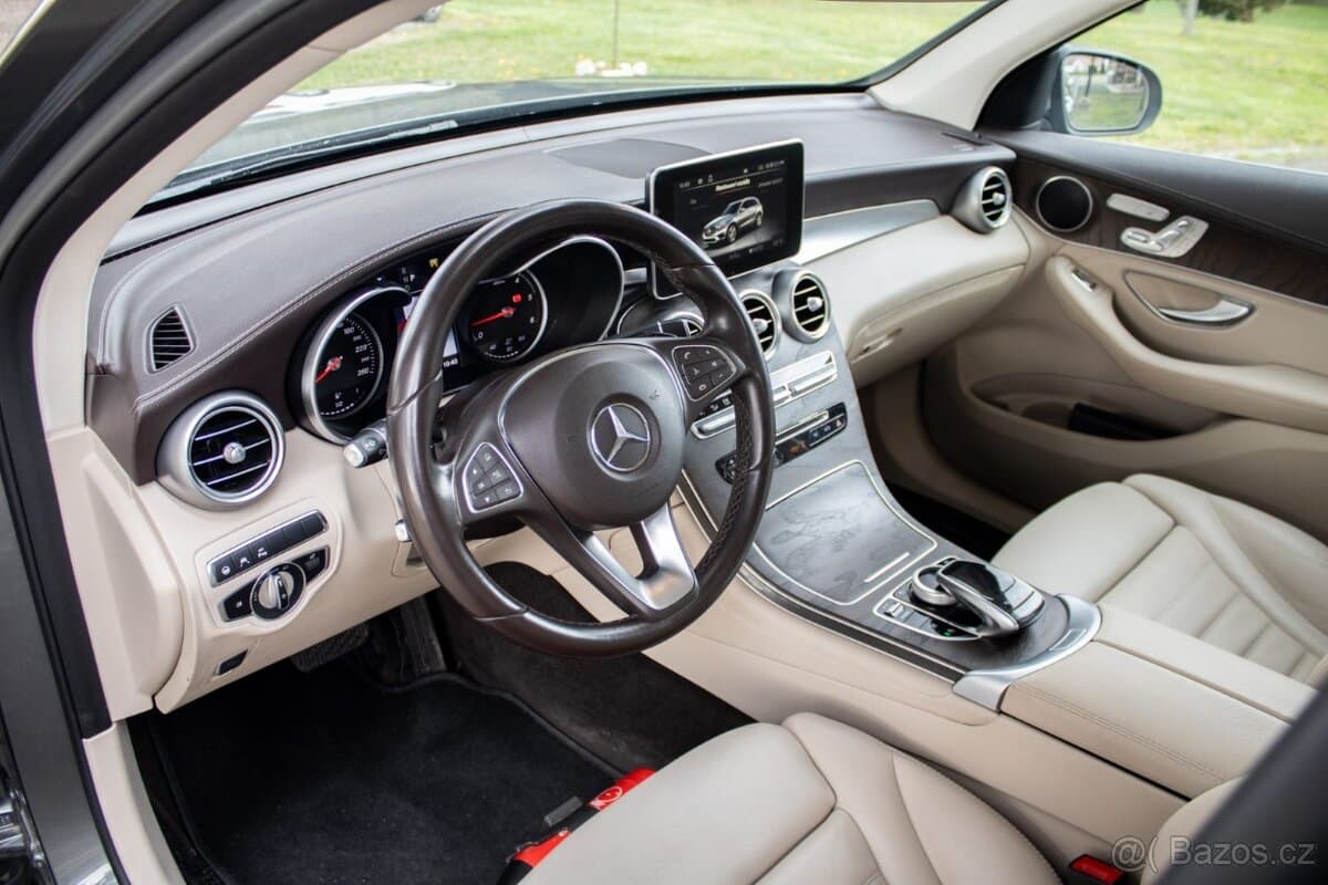 2017 Mercedes-Benz GL - 9