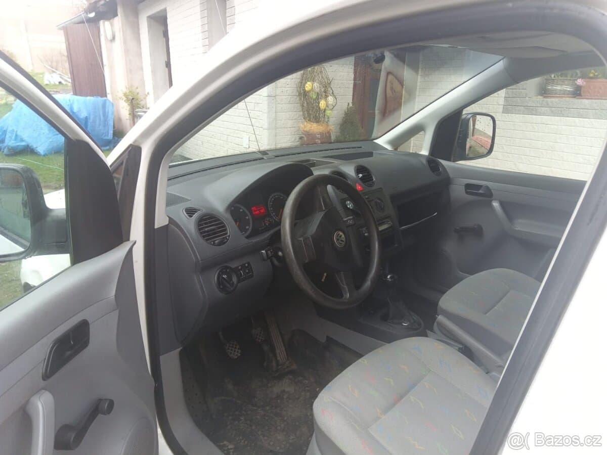 Volkswagen CADDY - 9