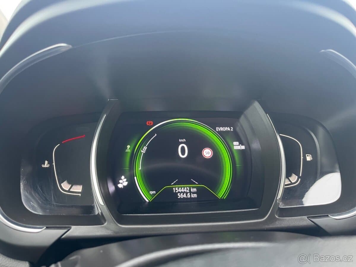 2019 Renault SCENIC - 9