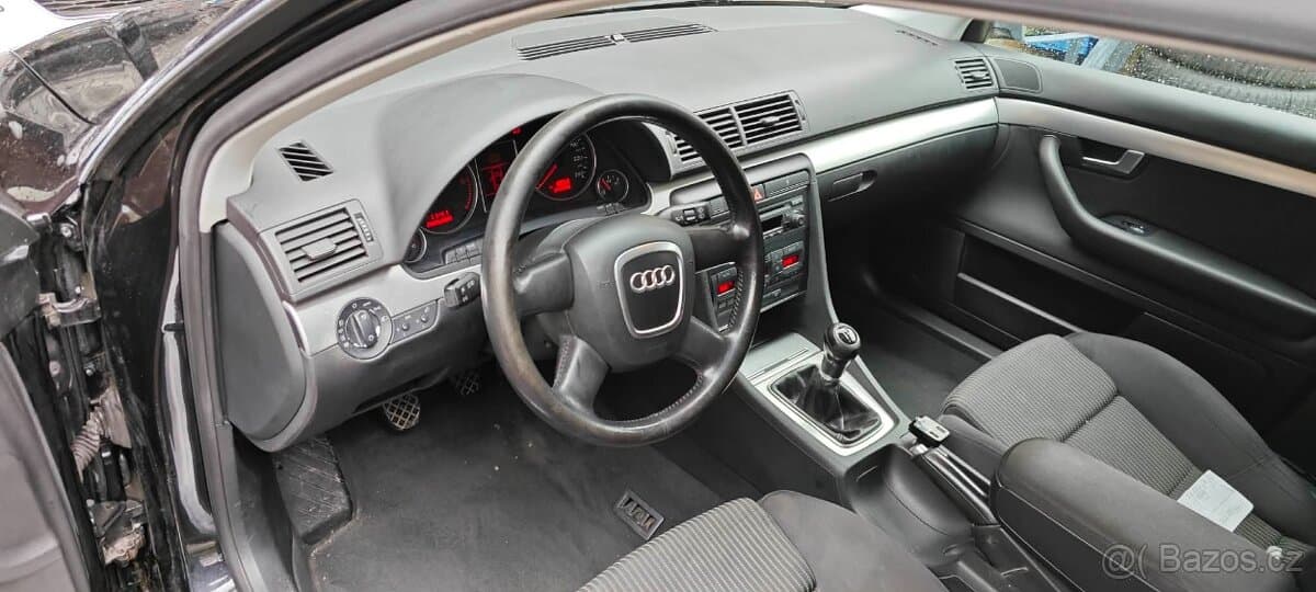 Audi A4 - 9