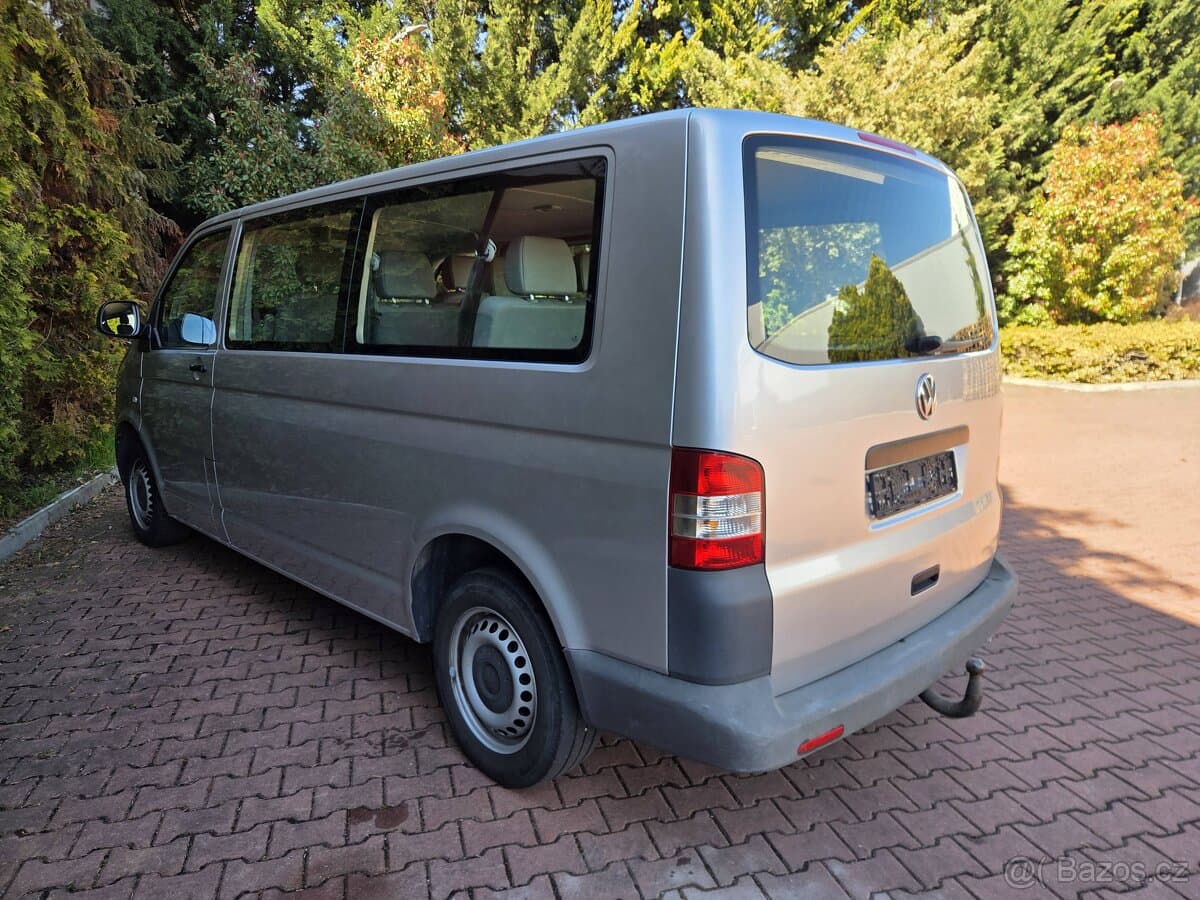2010 Volkswagen TRANSPORTER - 9