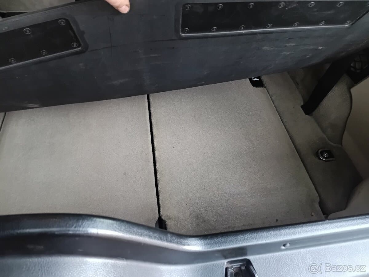 2010 Land Rover DISCOVERY - 9