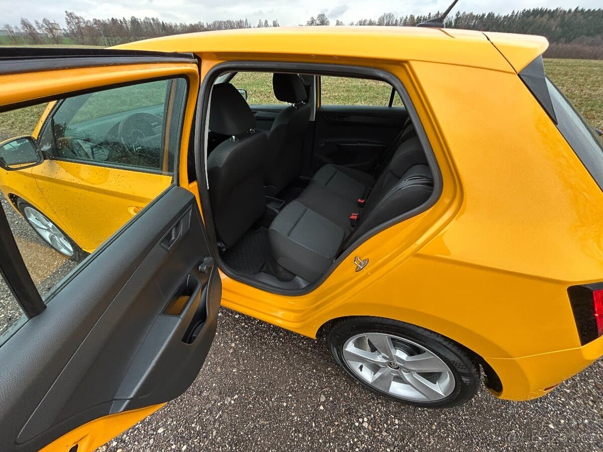 2021 Škoda FABIA - 9