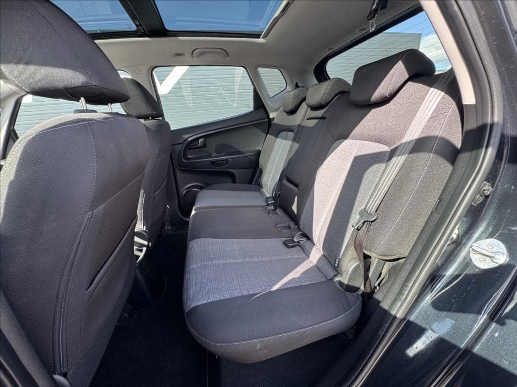 2011 Kia VENGA - 9