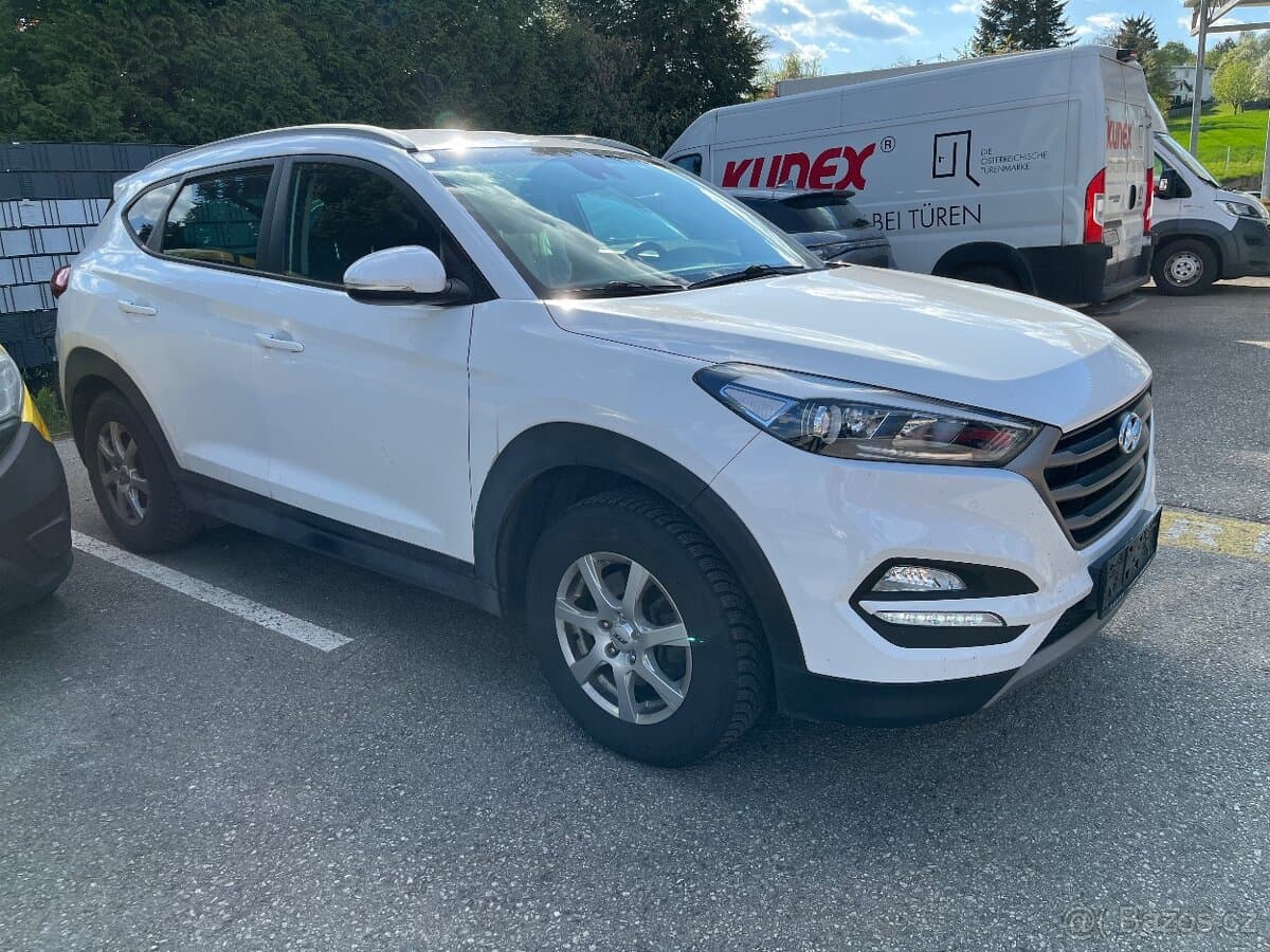 2017 Hyundai TUCSON - 9
