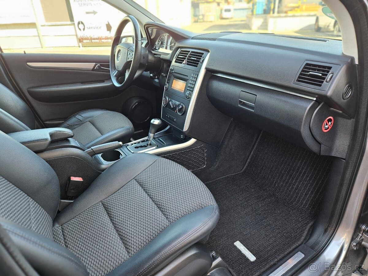 2009 Mercedes-Benz OSTATNÍ - 9