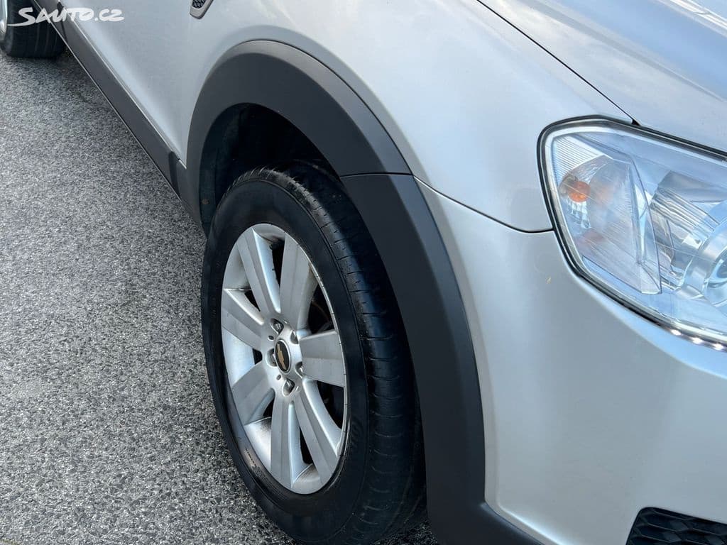 2010 Chevrolet CAPTIVA - 9