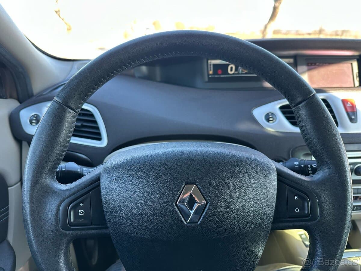 2010 Renault SCENIC - 9