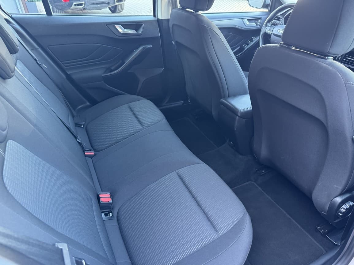 2020 Ford FOCUS - 9